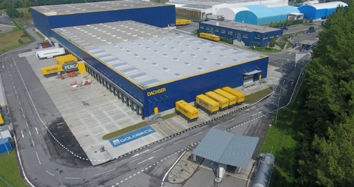 GOLDBECK – Dachser – Lozorno – montáž strešného tr.plechu a opláštenia obvodu budovy