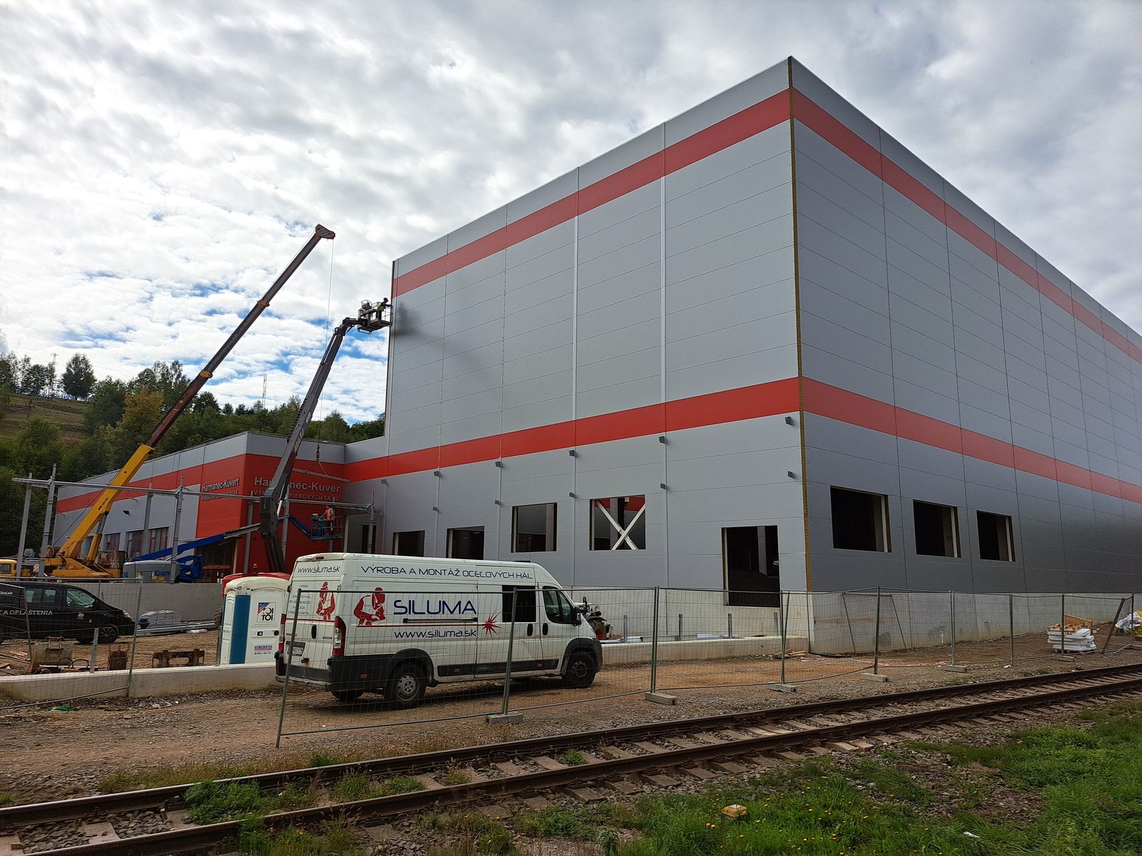 SKLAD SUROVÍN, HARMANEC-KUVERT Brezno – 2022 shot 2